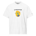 T-shirt bianca streetwear oversize con grafica manifesto scritta nera "cocainamerda" e faccina stilizzata gialla con.
