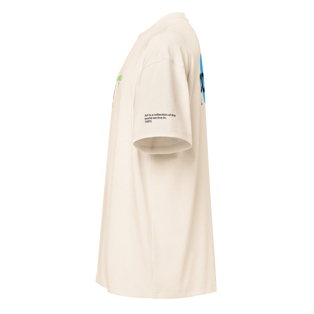 T-shirt oversize bianca con grafica streetwear a lato manica scritta nera messaggio forte alcolzerolucidità.