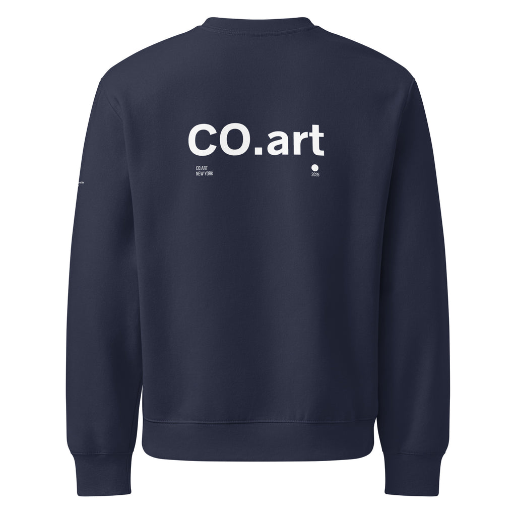Felpa Girocollo Oversized navy con scritta bianca "CO.art" sul retro, streetwear con grafica manifesto e messaggio forte.