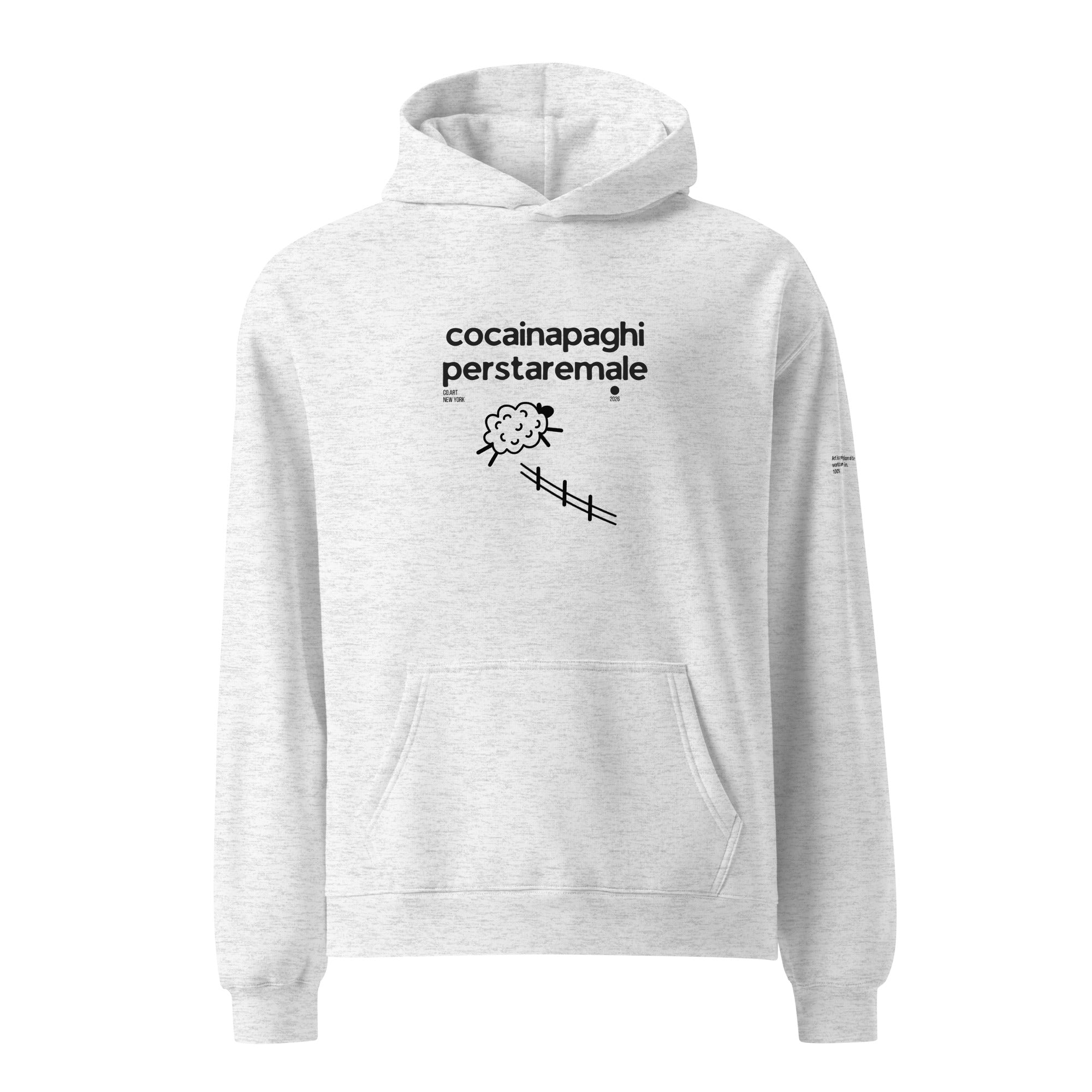 Felpa oversize grigia con cappuccio, scritta nera "cocainapaghiperstaremale" sopra grafica pecora con filo spinato, stile.