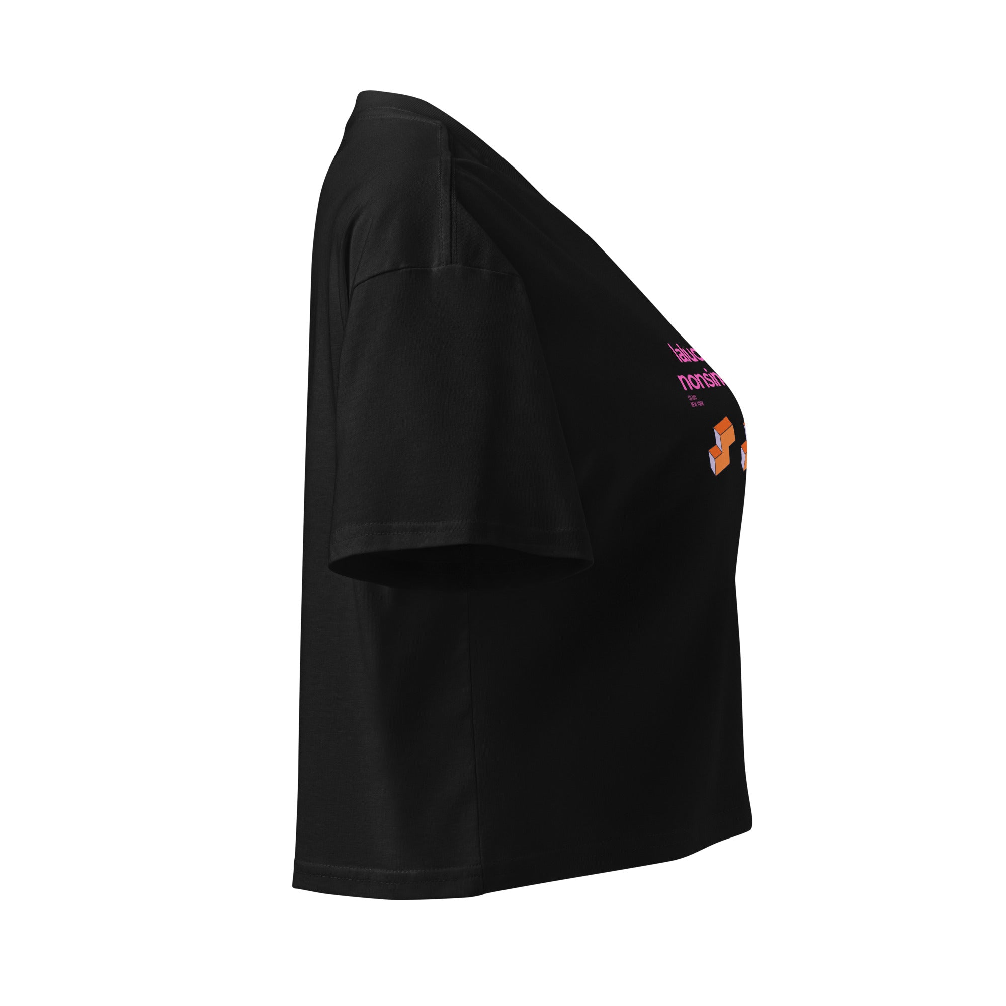 Crop top nero in cotone con scritta rosa bubble "LaLuciditàNonSiNegozia" e grafica Tetris, stile streetwear con messaggio.