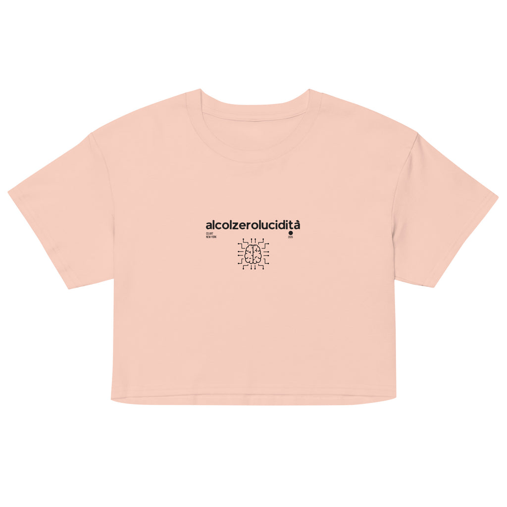 Crop top rosa pallido in cotone con scritta nera "alcolzerolucidità" e grafica cervello stilizzato, design streetwear con.