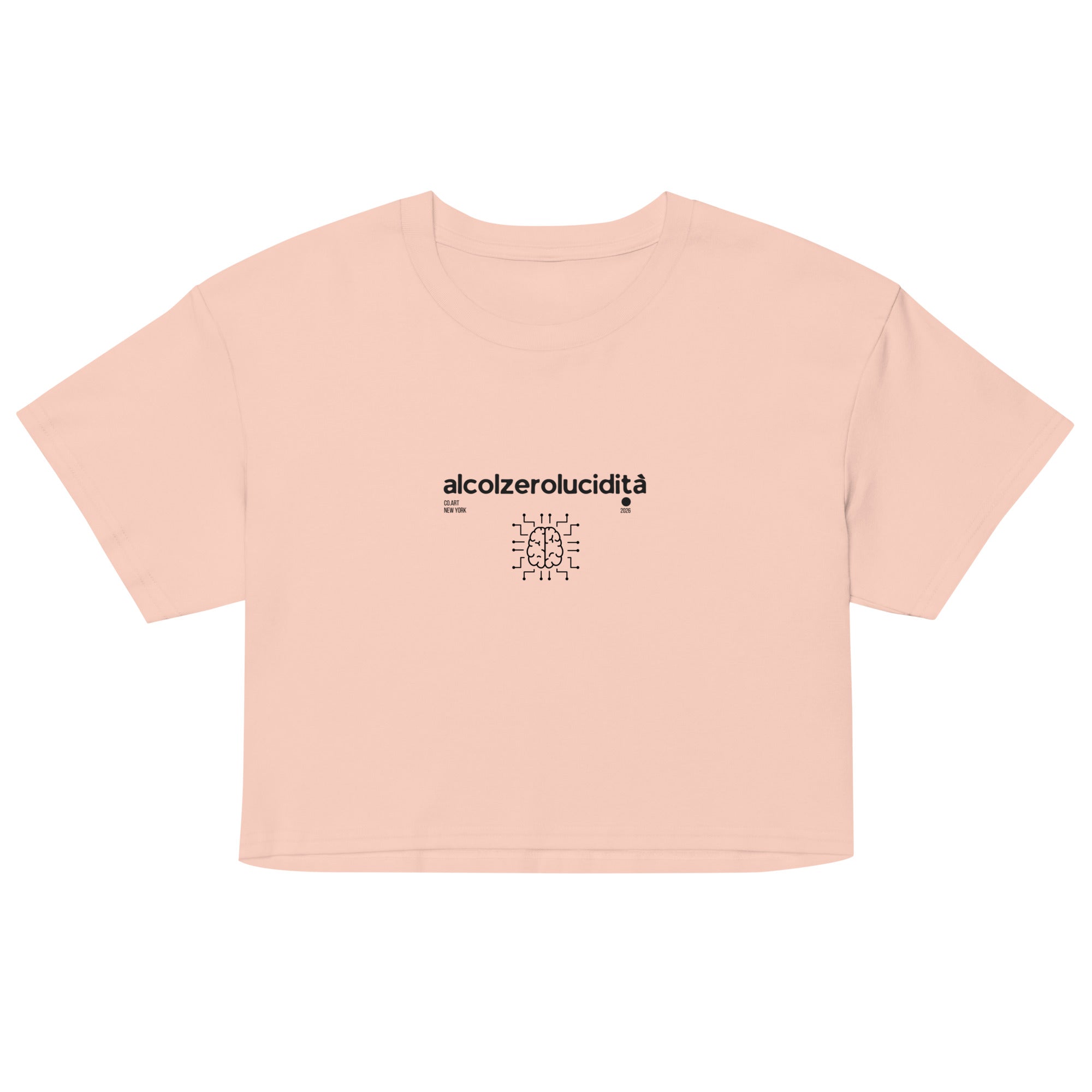 Crop top rosa pallido in cotone con scritta nera "alcolzerolucidità" e grafica cervello stilizzato, design streetwear con.